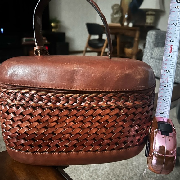 Vintage Etinne Aigner Leather Purse - Picture 3 of 10